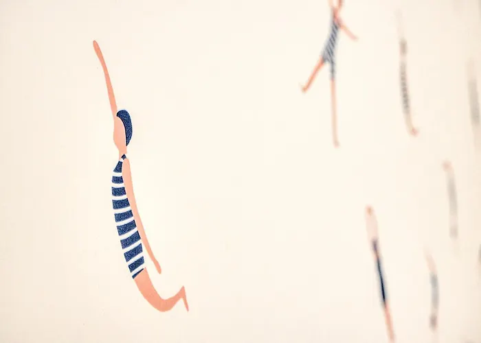 Blue Bay, Charming ポボア・デ・バルジン